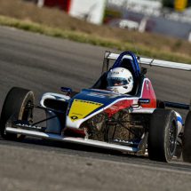 Santi López tuvo un buen debut en la Fórmula Renault 2.0
