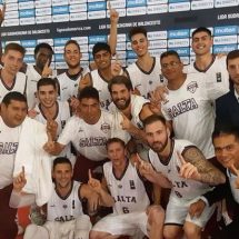 Cris Cardo y Salta Basket clasificaron invictos a las semifinales de la Liga Sudamericana