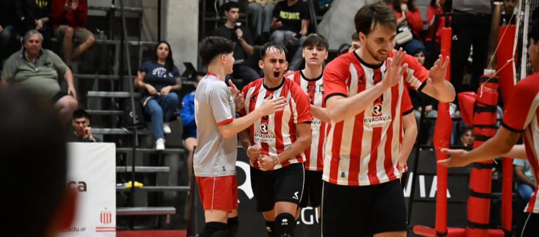 Debut de Joaquín Fronteras con Estudiantes en la Liga Nacional de Vóley