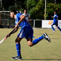 Hockey: Gino Canceco volvió a jugar en Vélez Sarsfield