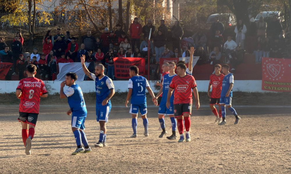 El clásico de Carlos Paz convocó a vecinos y familias en una gran jornada de fútbol